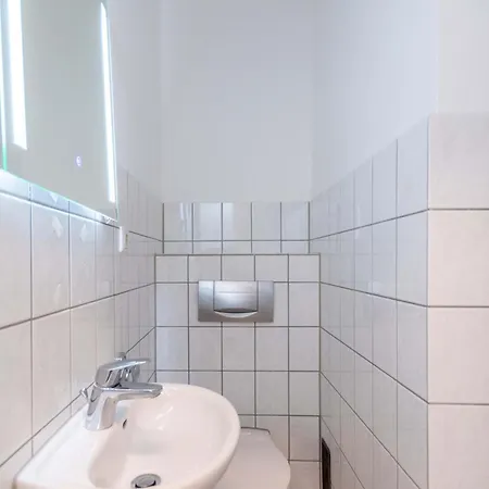 Monteurhome24 - Neue, Moderne In * Essen