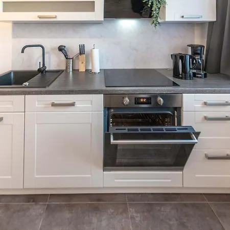 Monteurhome24 - Neue, Moderne In Apartment Essen
