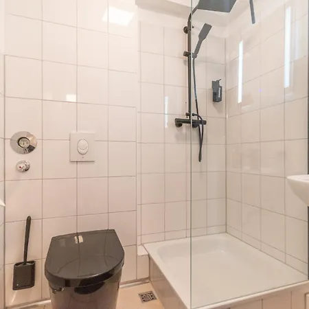 Apartment Monteurhome24 - Neue, Moderne In
