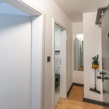 Apartment Monteurhome24 - Neue, Moderne In